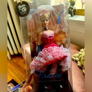 Barbie Dolls of the World France Pink Label